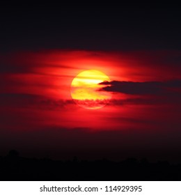 Dramatic Sunset Sun Clouds Stock Photo 114929395 | Shutterstock