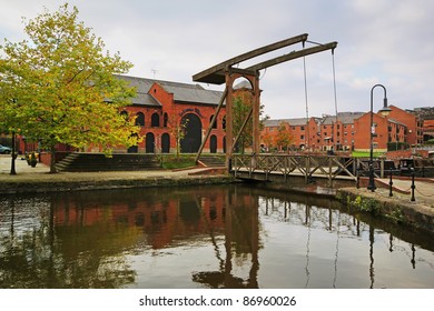 Drawbridge, Bridgewater Canal, Manchester