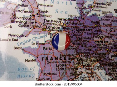  Drawing Pin Flag Of France On The Map