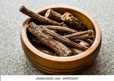 Dried Licorice Sticks in wooden bowl / Meyan Koku

