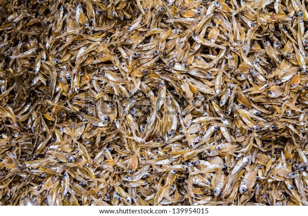 dried minnows