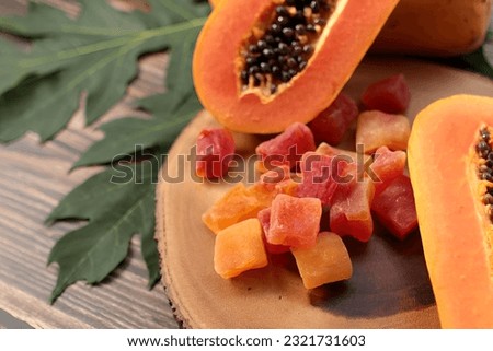 dried papaya, fresh papaya,
fresh papaya and papaya leaves Foto d'archivio © 