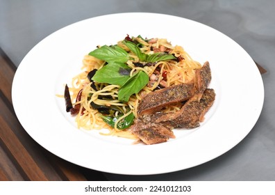 Dried Salted fish Spaghetti with Crispy Gourami Fish