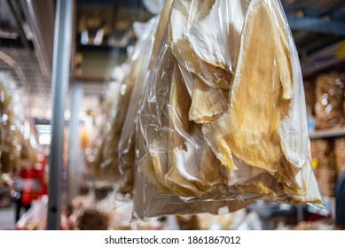 Dried Seafood Shop Big Shark Fin