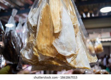 Dried Seafood Shop Big Shark Fin