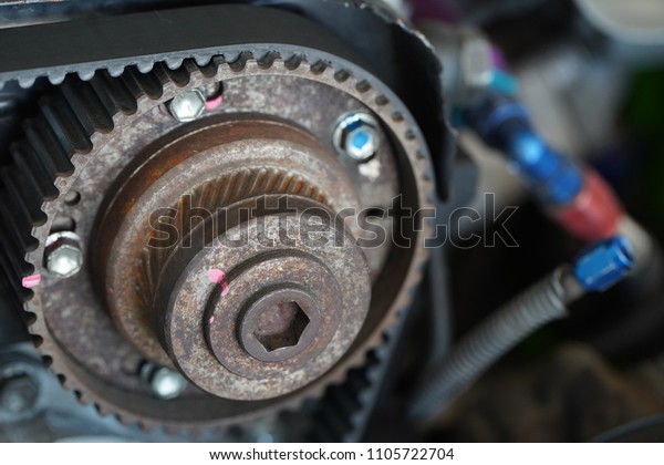 Drift car\'s engine\
details