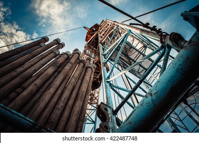 drilling rig - Shutterstock ID 422487748