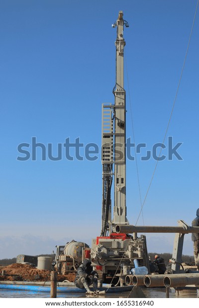 Drilling rig. Industry The device of deep wells for\
freezing soil.