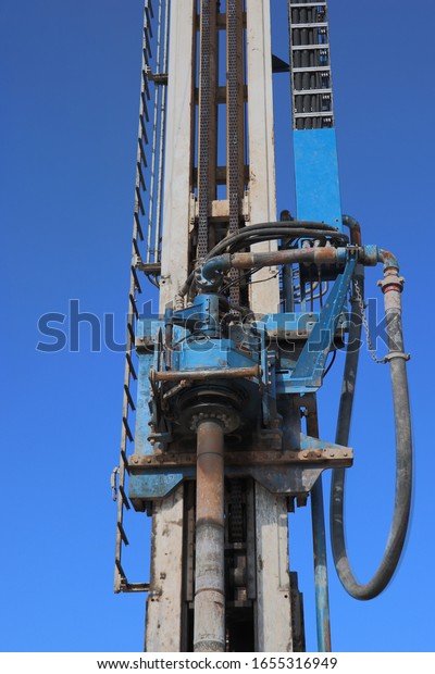 Drilling rig. Industry The device of deep wells for\
freezing soil.