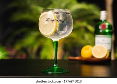 Drink Made With Gin Tonica Tanqueray And Bottle In The Background