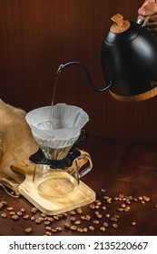 Drinking Coffee Is One Way To Enjoy Relaxing Time. By Using A Coffee Filter Like This, The Coffee Taste Will Be More Flavorful. In Addition, Coffee Will Not Leave Residue On The Glass.