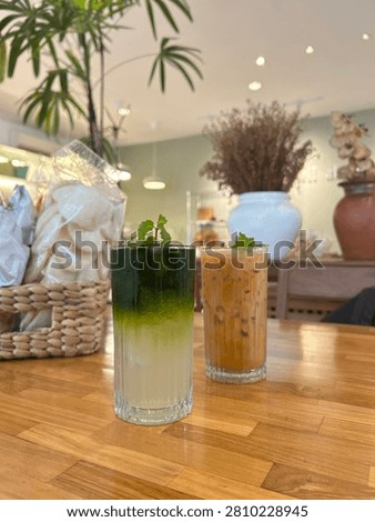 Drinks from Thai
Thai tea and lemonade greentea