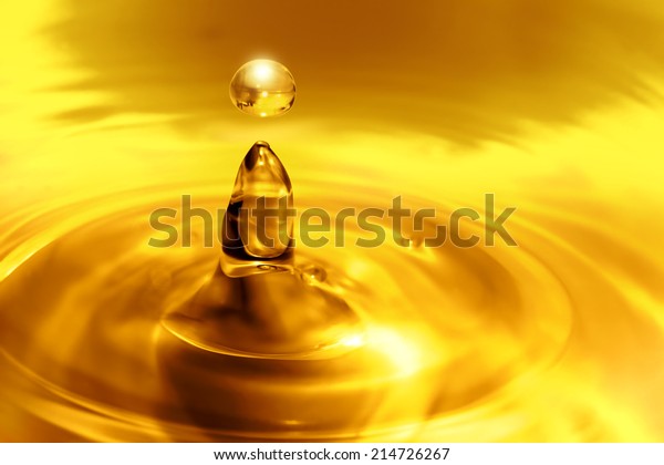 Dripping Oil Close Stock Photo 214726267 | Shutterstock