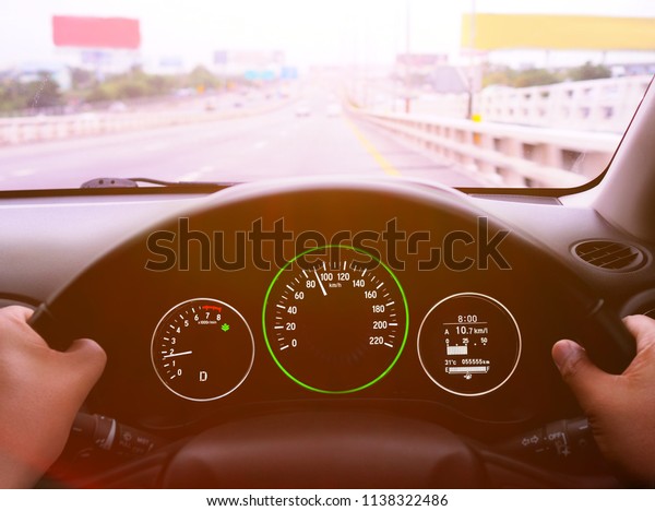 drive a car on Highway drive a car on Highway seed\
90 Km/h