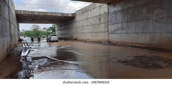 Drive On Water Clogged Road High Resolution Stock Photography And Images Sinnar, Maharastra, India, June 07 2021