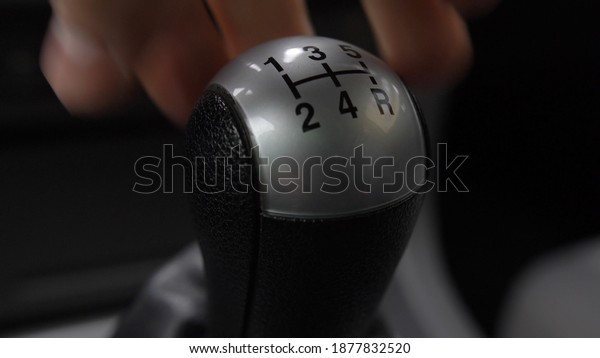 Driver
Changing Gears with Manual Transmission Gear
Stick