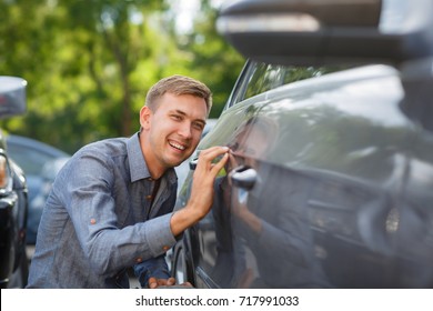 Driver checking the car before used or buy and sell,mechanic service