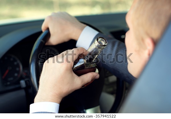 Driver controls the\
car in a drunken state