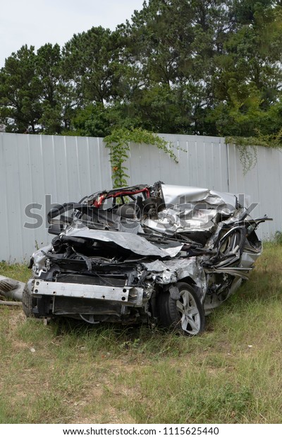 Driver lost control of car at high speed &\
ended his life in a head \
collision