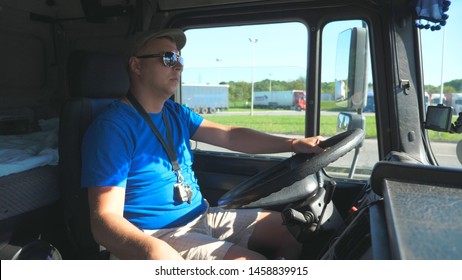 479 Truck Driver With Sunglasses Images, Stock Photos & Vectors