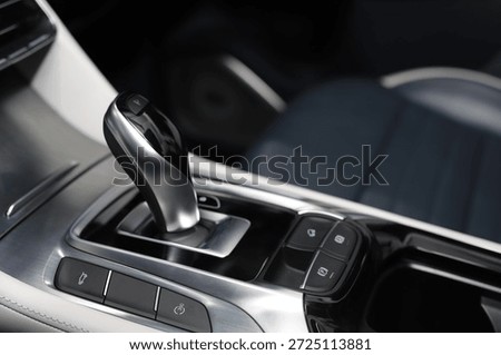 Drivers find it easier to use automatic transmissions than manual transmissions
