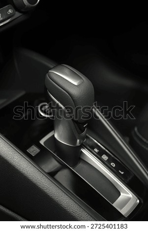 Drivers find it easier to use automatic transmissions than manual transmissions.	