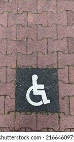 Driver's Parking Sign For Disabled People