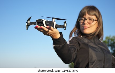 1,691 Woman Flying Helicopter Images, Stock Photos & Vectors | Shutterstock