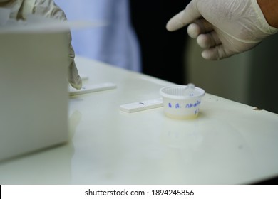 Drug Testing, Drug Testing Kit, 
Police And Administrative Officials Bring Drug Testing Kits To Inspect In Establishments, Schools, And Departments.