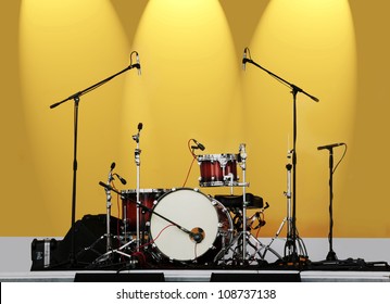 drums are established on a scene before performance of jazz group of actors