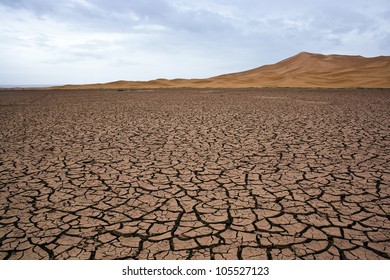 Dry lake at the sahara
