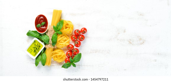 Download 16 Tray With Ravioli Object Mockups Yellowimages Mockups