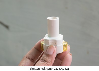 Dry Powder Inhaler Or DPI Device For Deliver Medication To The Lungs In The Form Of A Dry Powder To Treat Respiratory Diseases Such As Asthma, Bronchitis, Emphysema And COPD