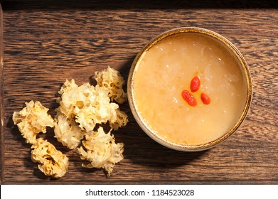 Dry White Fungus And White Fungus Soup