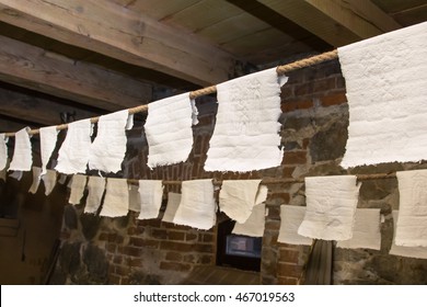 Drying Of Handmade Paper