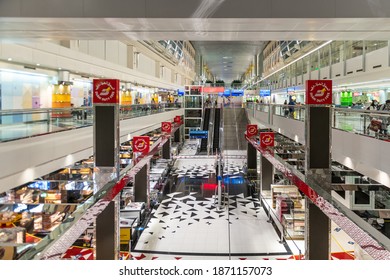 Dubai - Emirates - December 05 -2020, Empty Duty Free Shops Dubai International Airport