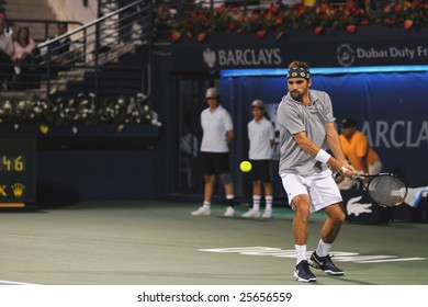 Dubai - FEBRUARY 26: French Arnaud Clement In Action At The 2nd Round Of The Barclays Dubai Tennis Championships On February 26, 2009 In Dubai.