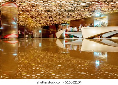 fade Transparent amplitude 375 Inside Burj Khalifa Images, Stock Photos & Vectors | Shutterstock