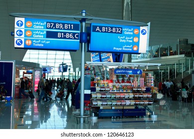 863 Dubai airport gates Images, Stock Photos & Vectors | Shutterstock