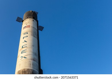 Dubai, UAE, 27.10.2021. Falcon 9 Space X, Reusable Two-stage-to-orbit Medium-lift Launch Vehicle Displayed At Expo 2020 Dubai, Copy Space.