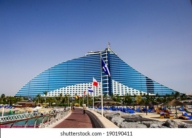 9,114 Jumeirah beach hotel Images, Stock Photos & Vectors | Shutterstock