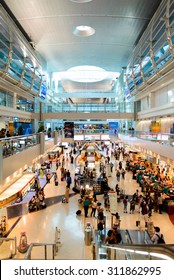 Dubai Uae April 18 2014 Airport Stock Photo 311862995 Shutterstock Dubai Uae April 18 2014 Airport Stock Photo 311862995 Shutterstock