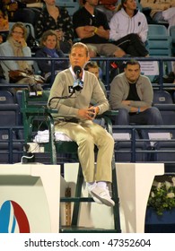 DUBAI, UAE - FEBRUARY 22: Female Chair Umpire In Men's Singles Event During Dubai Tennis Championships 2010 On February 22, 2010 In Dubai, United Arab Emirates