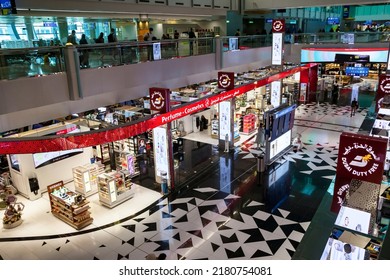 Dubai, UAE, March 2022: Duty Free Store Cosmetics Company For Duty-free Operations At International Airport. Retail Perfume Area Section Is One Of Fastest Growing Major Hubs. Copy Space