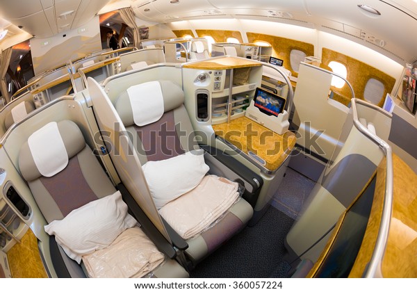 Dubai Uae November 09 2015 Emirates Stockfoto Jetzt