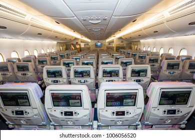 Inflight Entertainm Images Stock Photos Vectors Shutterstock