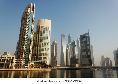 1,156 Dubai 2002 Stock Photos, Images & Photography 