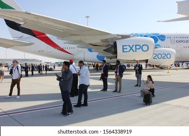 Dubai Uae November 18 2019 Static Stock Photo 1564338919 | Shutterstock