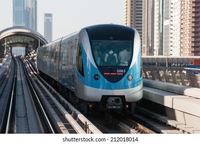 562 Dubai metro tunnel Images, Stock Photos & Vectors | Shutterstock