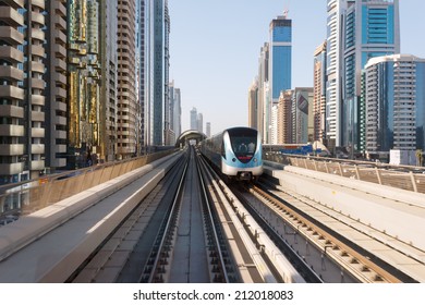 562 Dubai metro tunnel Images, Stock Photos & Vectors | Shutterstock